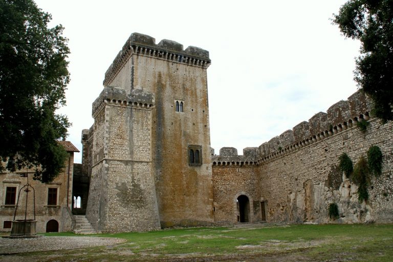 Castello Caetani Sermoneta storia