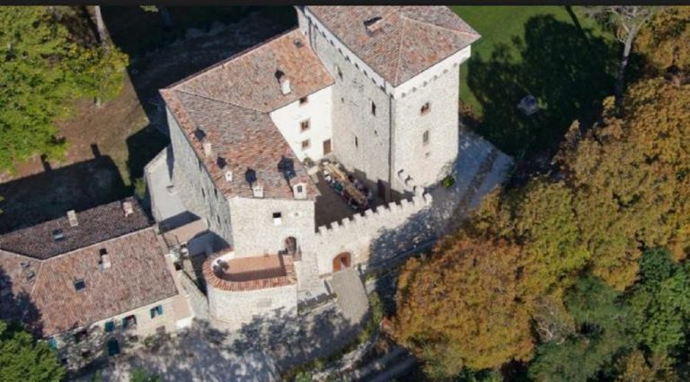 castello di magrano gubbio