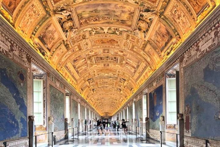 Gallerie delle Carte Geografiche Musei Vaticani