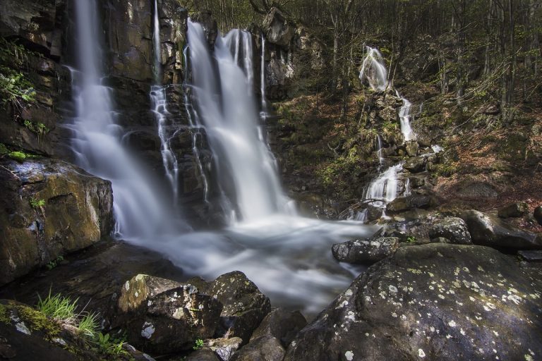 Lago Scaffaiolo e cascate del Dardagna