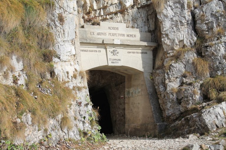 strada delle 52 gallerie percorso