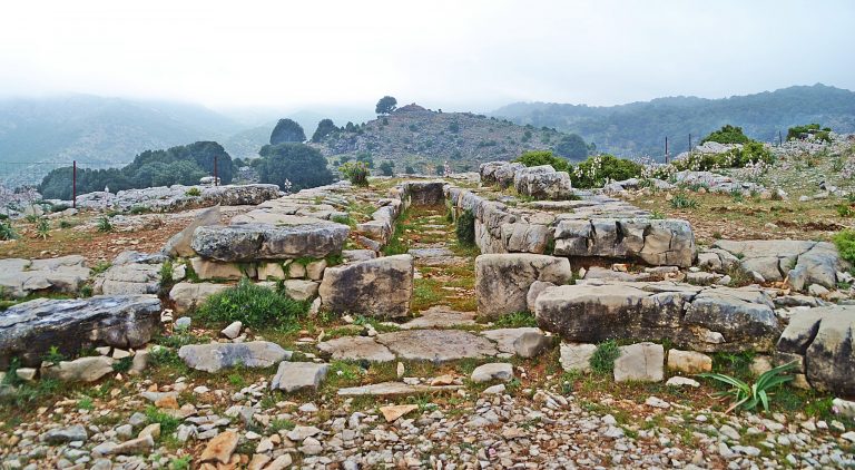 Tombe dei giganti Sardegna