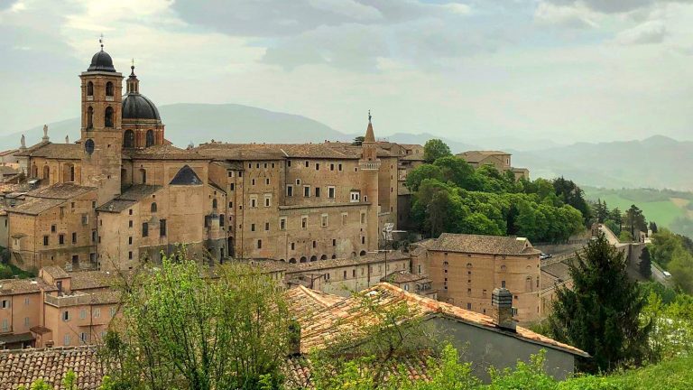 urbino cosa vedere con bambini