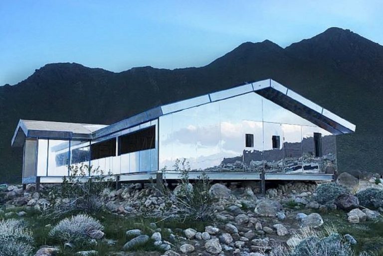 case mimetizzate nella natura