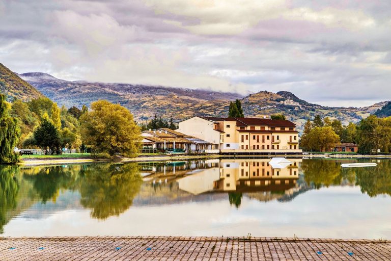 Castel di Sangro cosa vedere nei dintorni