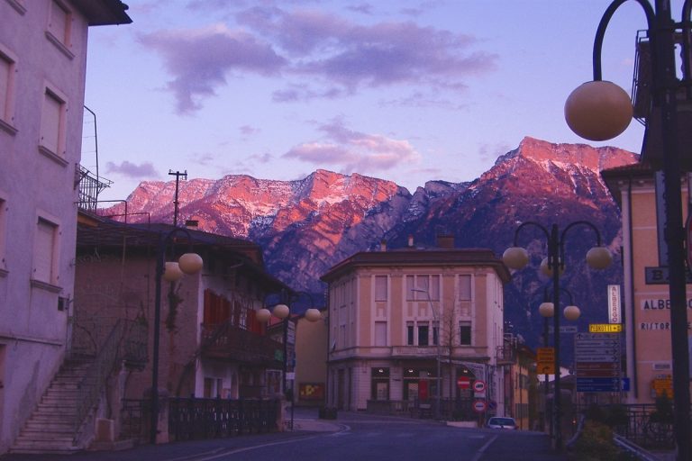 La Caserma Rai 2 location