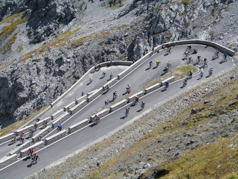 passo del rombo in bici