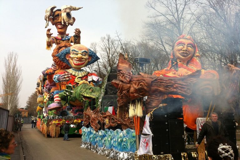 Carnevale di Cento 2021