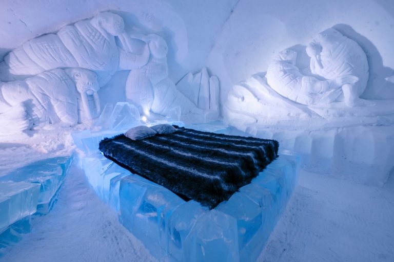 hotel de glace canada virtual tour