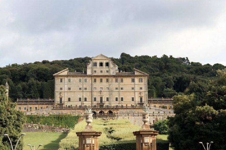 l amore strappato location