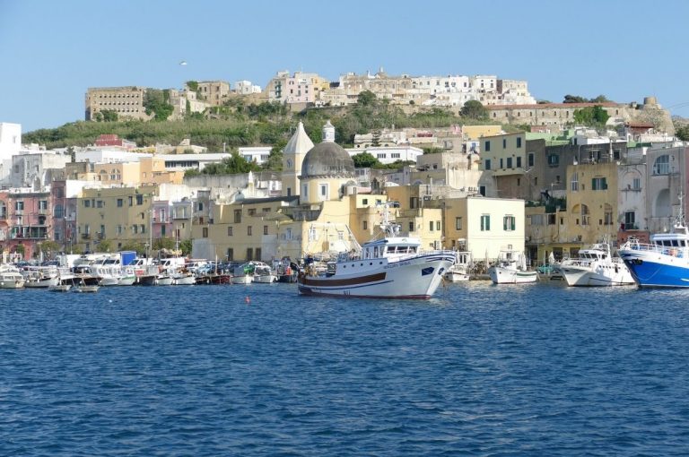 procida capitale italiana cultura 2022