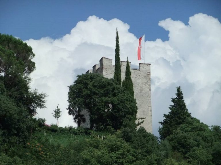 torre delle polveri merano