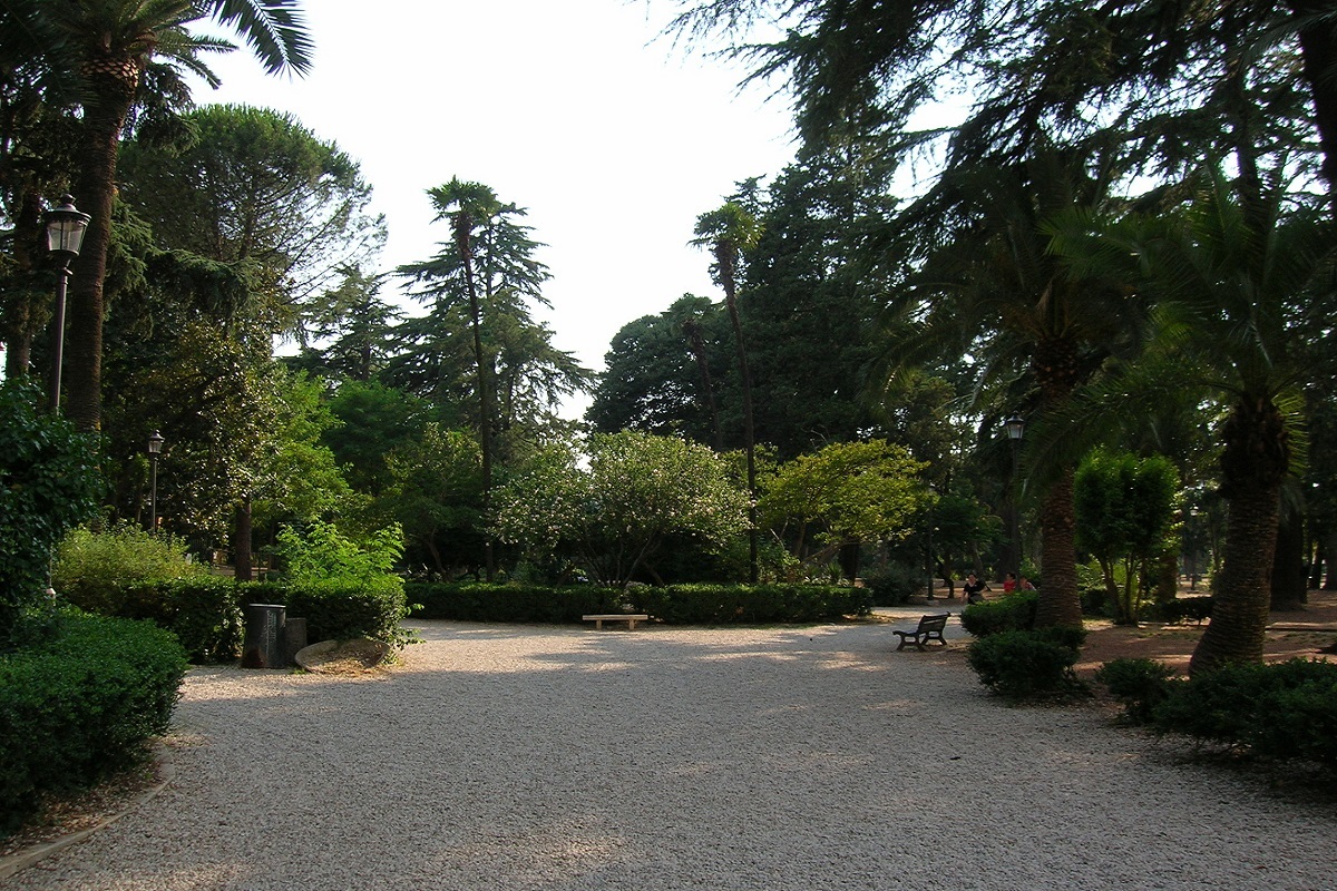Villa Lazzaroni Roma storia