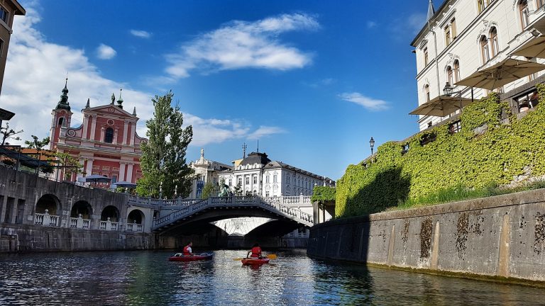 ljubljana-2149704_1280