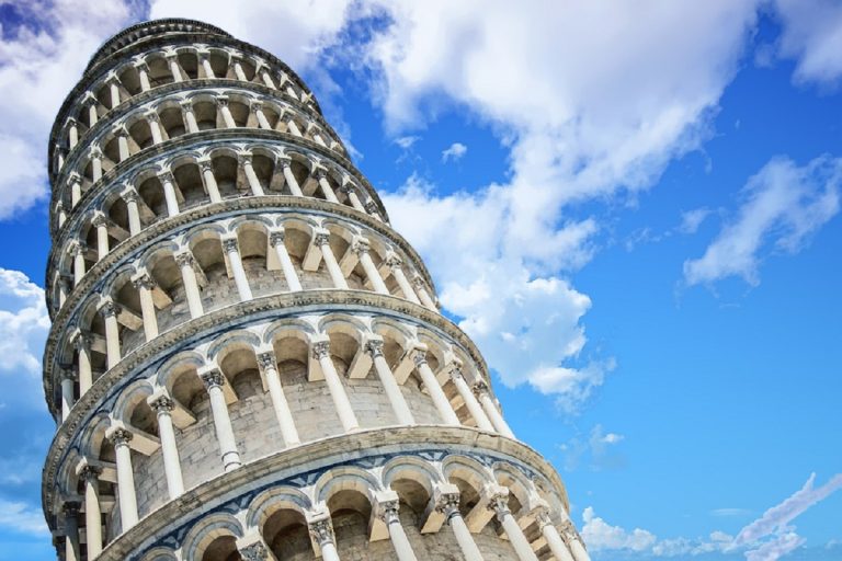Torre di Pisa: altezza, curiosità e informazioni utili per visitarla