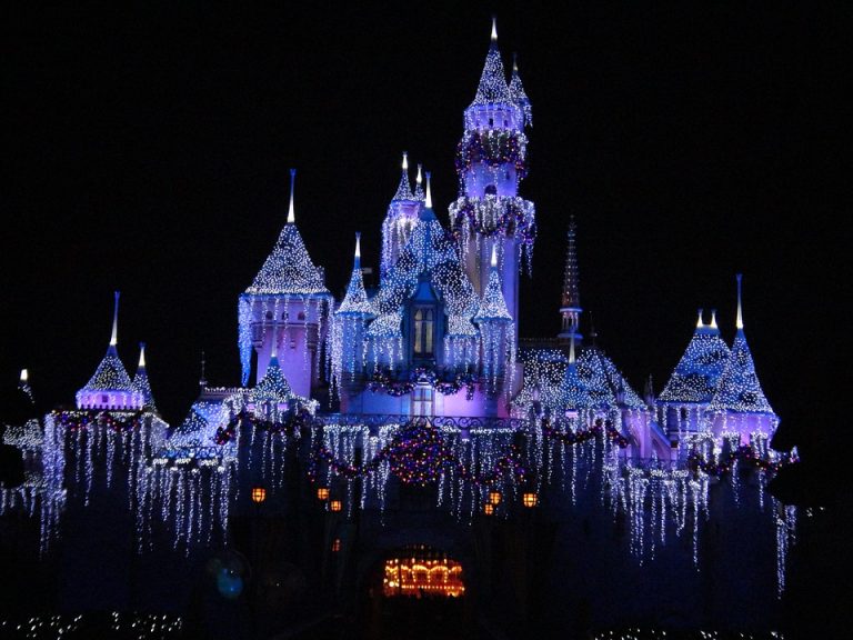 Natale 2021 a Parigi Disneyland