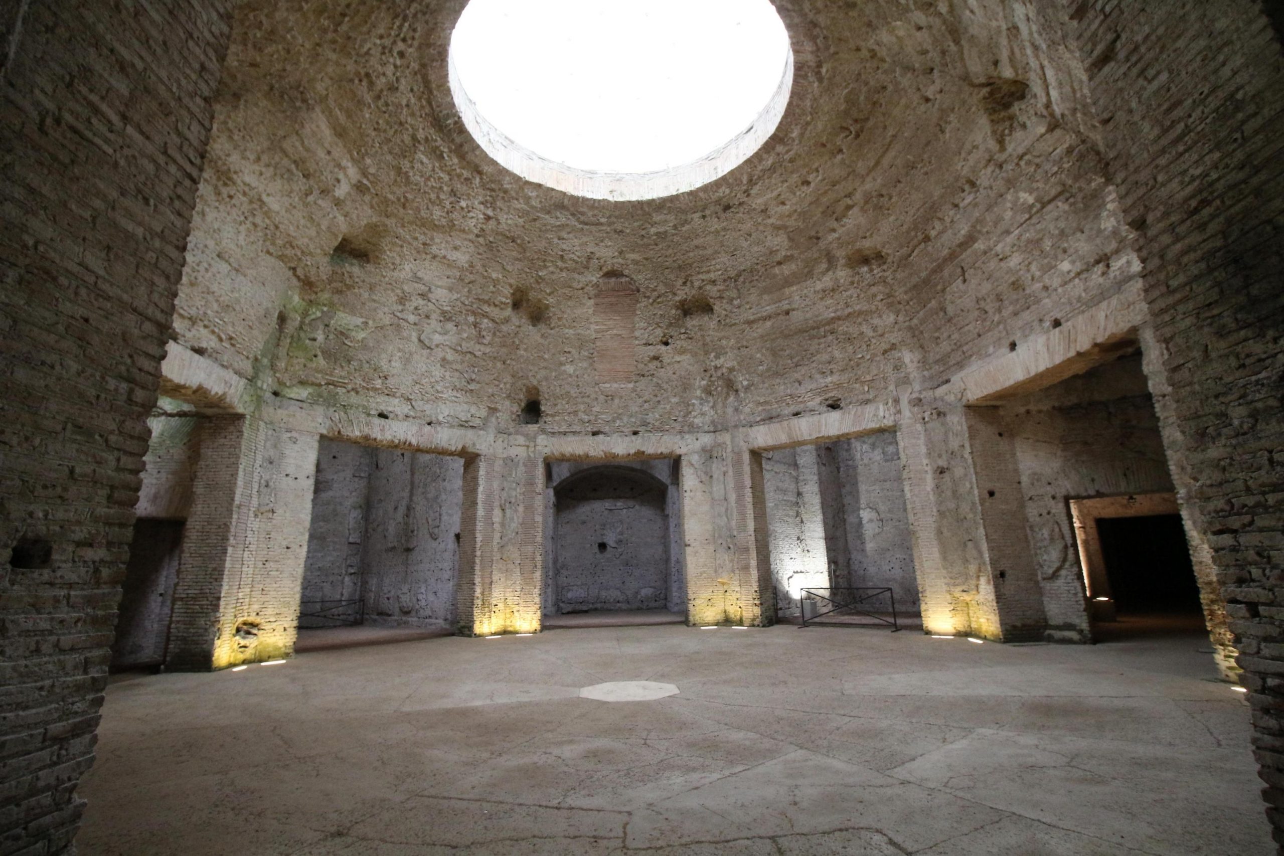 Domus Aurea la cupola a Roma