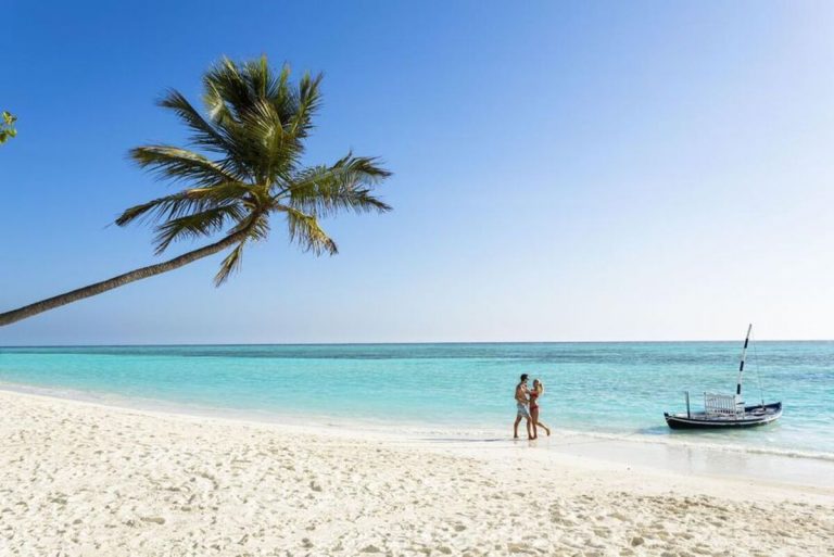 viaggiare estero maldive regole