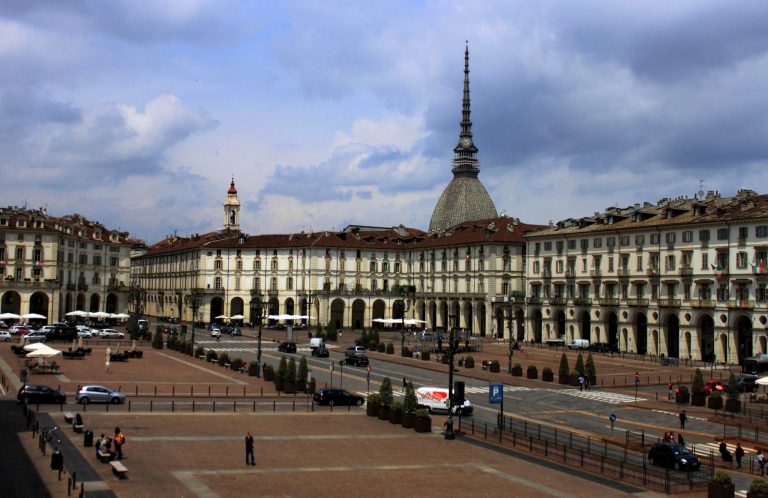 piazza vittorio veneto torino