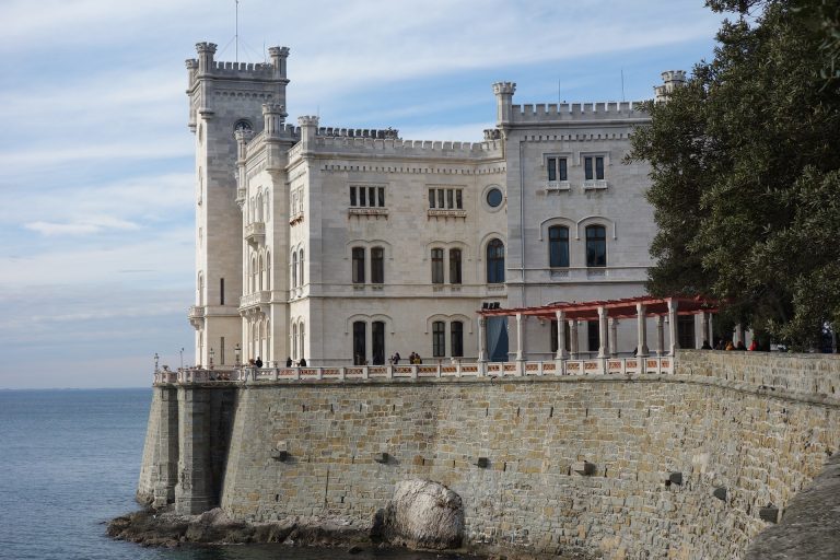 Castello di Miramare a Trieste
