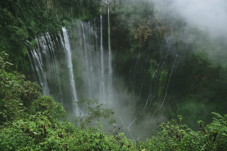 Tumpak Sewu