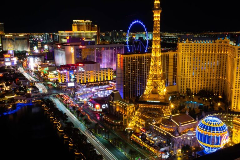 cosa fare a las vegas di sera