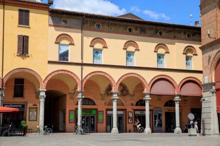 cosa vedere a imola in un giorno