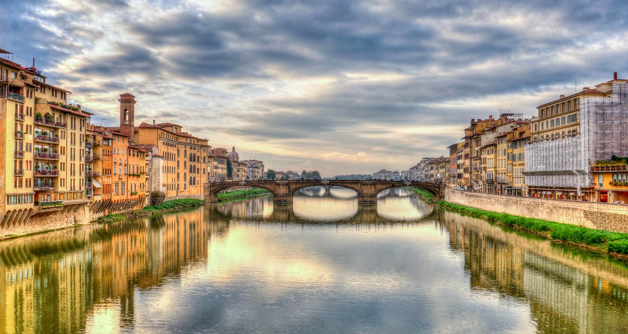 vista-panoramica-Firenze-Ponte-Vecchio-Arno