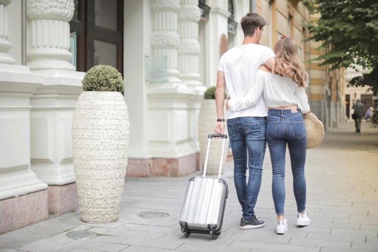 Utilizzare internet per organizzare viaggi indimenticabili