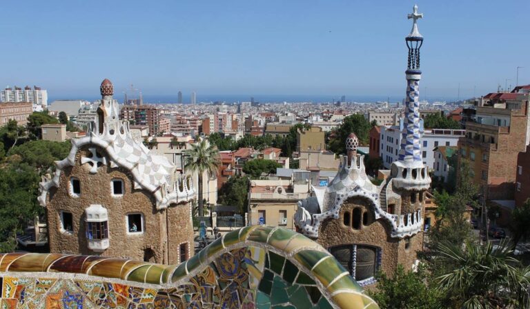 parc guell 1200x700 1